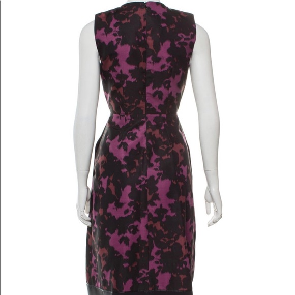 Burberry Printed Pleated Silk Dress Size 8 - Picture 2 of 2